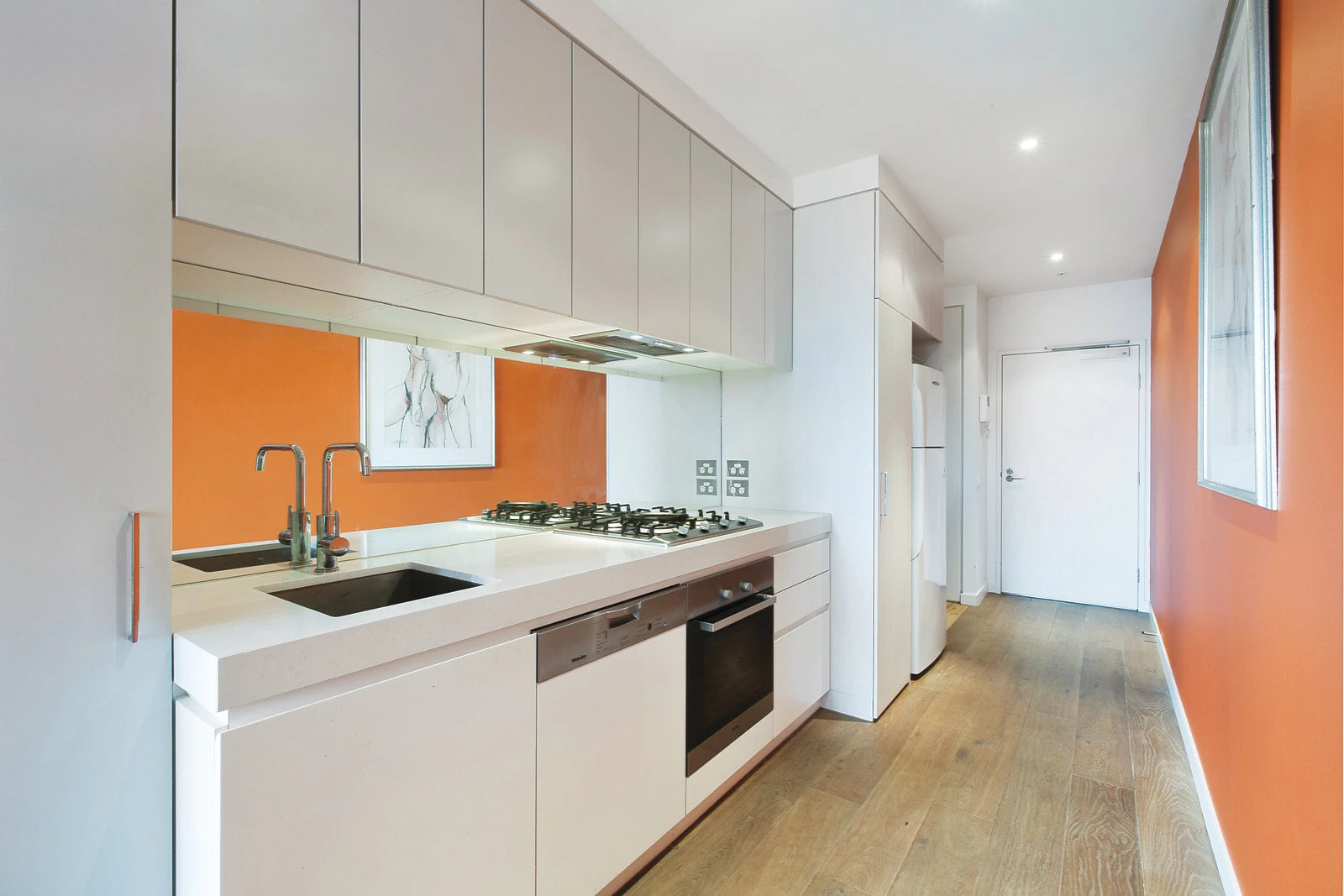 206/380 Bay Street, Brighton, VIC