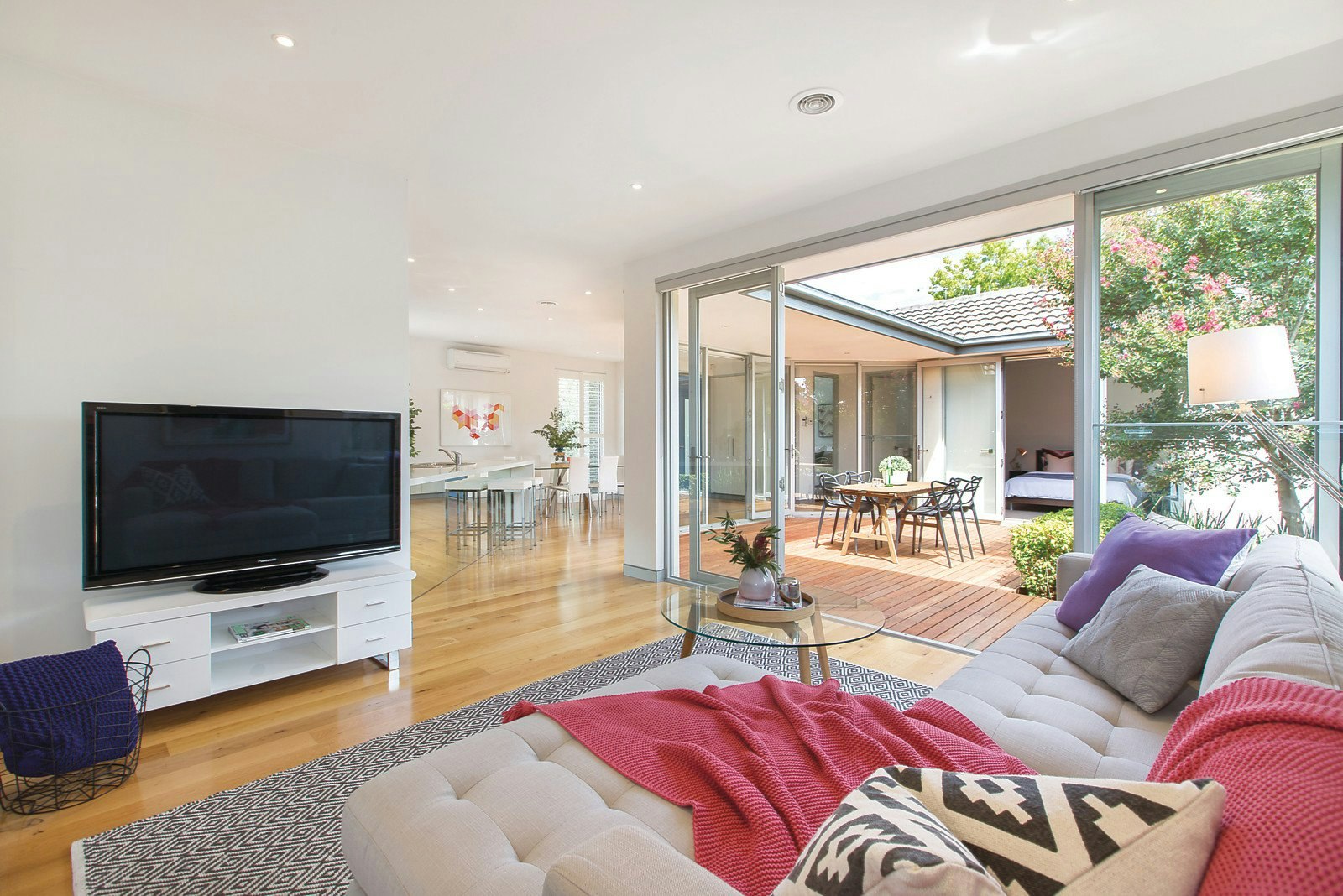 1/41 Harpley Street, Cheltenham, VIC