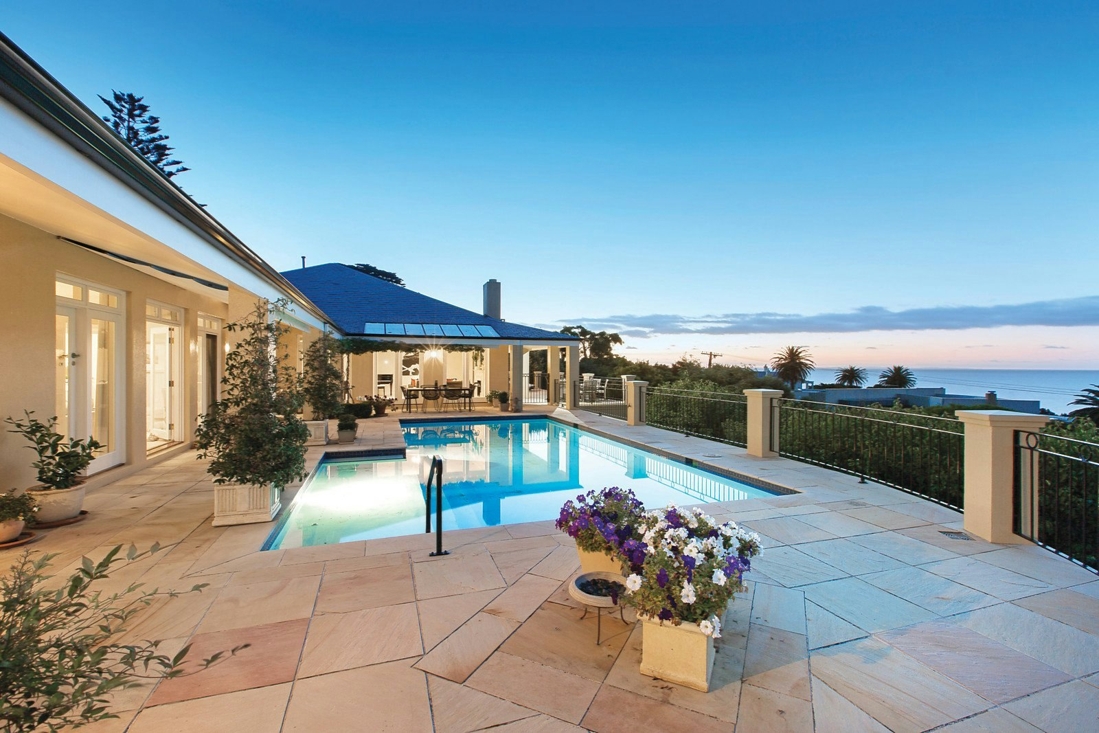 18 Watts Parade, Mount Eliza, VIC