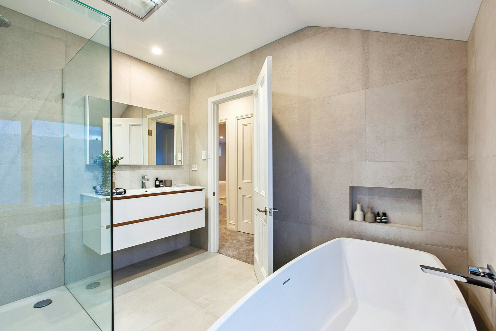 76 Manning Road, Malvern East, VIC