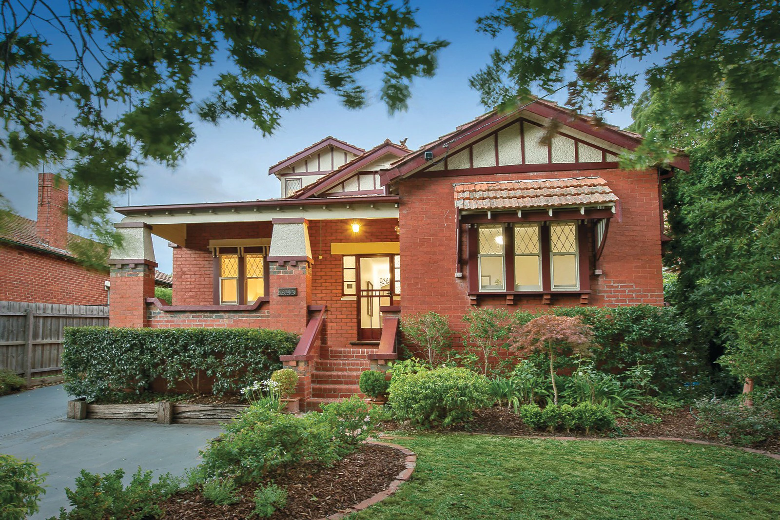 17 Nepean Street, Glen Iris, VIC