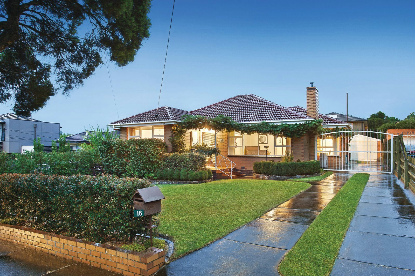 16 Benjamin Street, Box Hill North, VIC