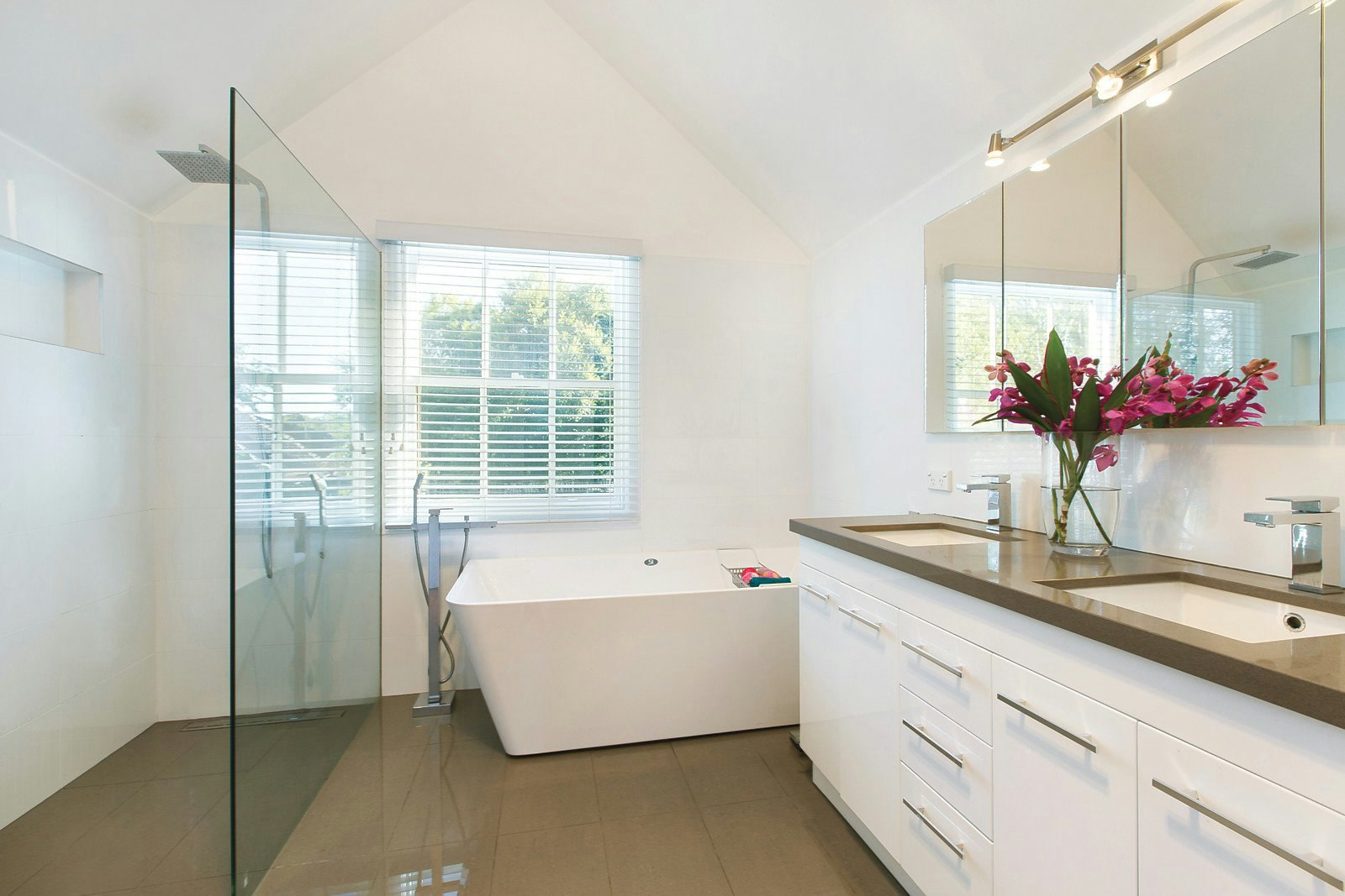 34 Renwick Street, Glen Iris, VIC