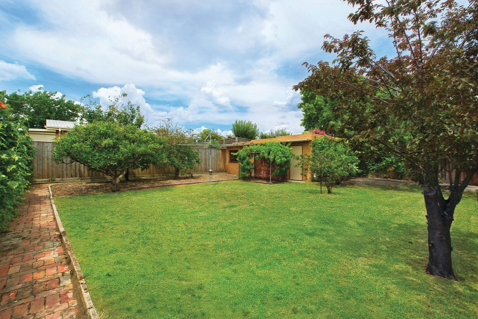 10 Farleigh Grove, Brighton, VIC