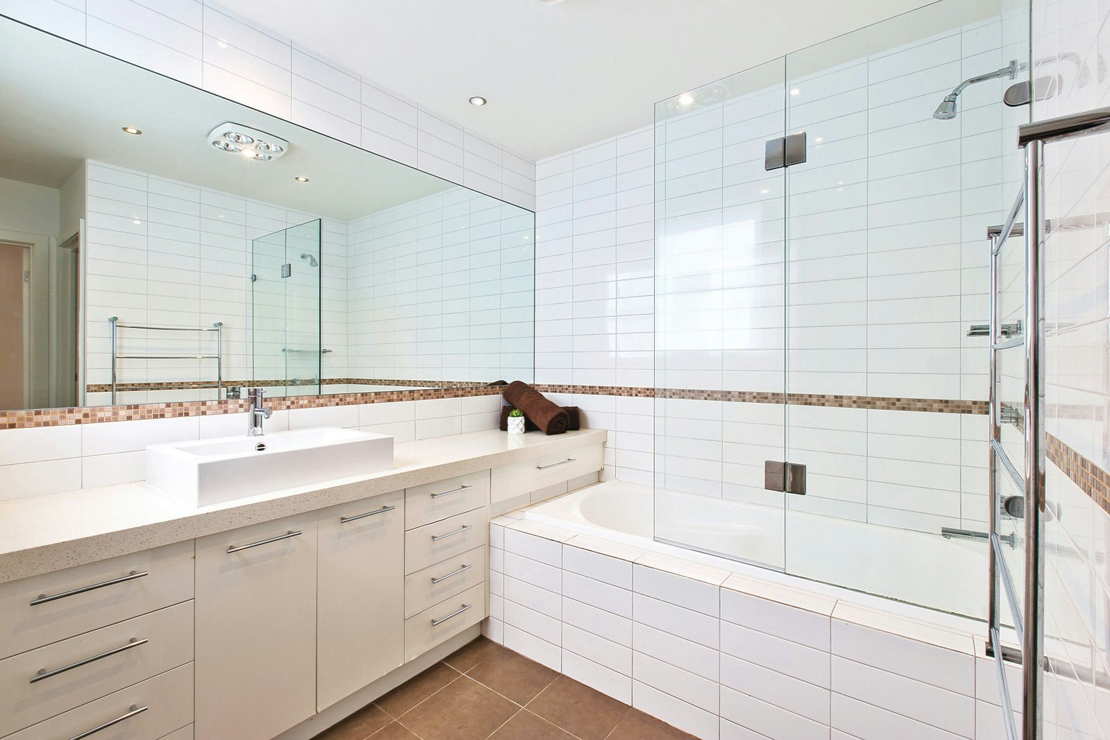 8 Churchill Grove, Hawthorn, VIC