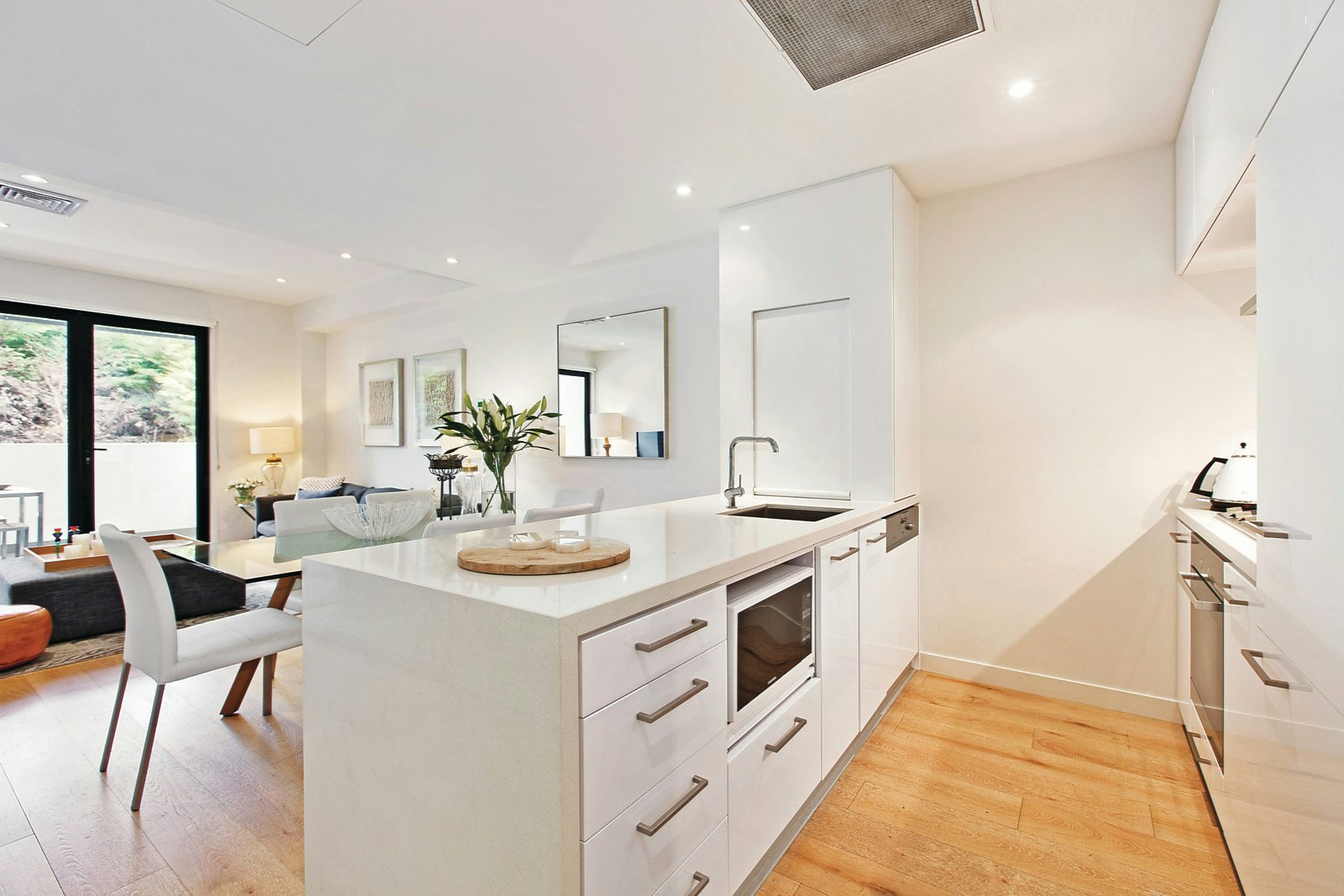 15 Norfolk Place, Malvern, VIC