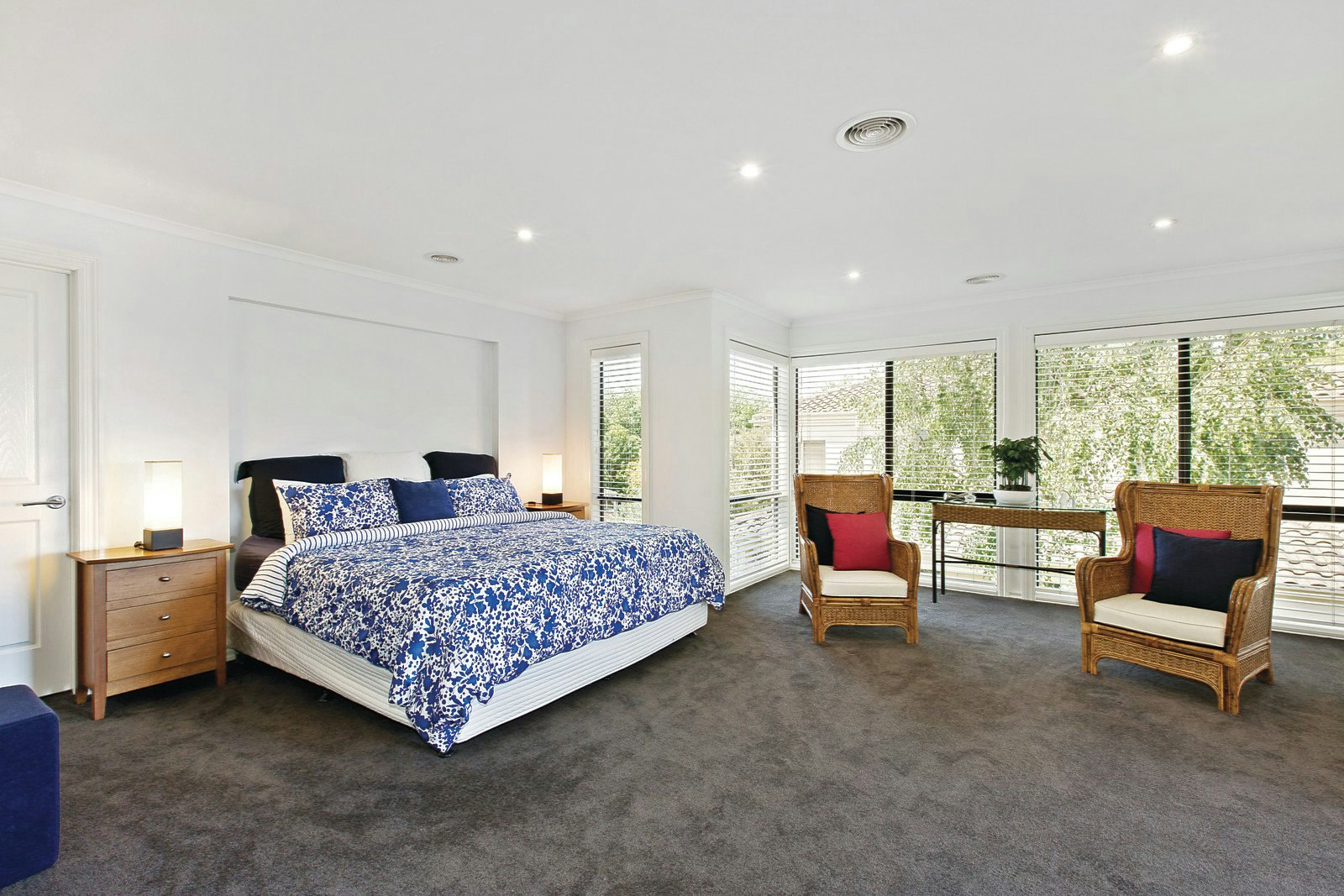 26 St Johns Avenue, Mont Albert, VIC