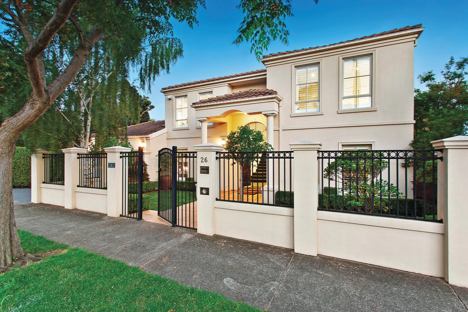 26 St Johns Avenue, Mont Albert, VIC