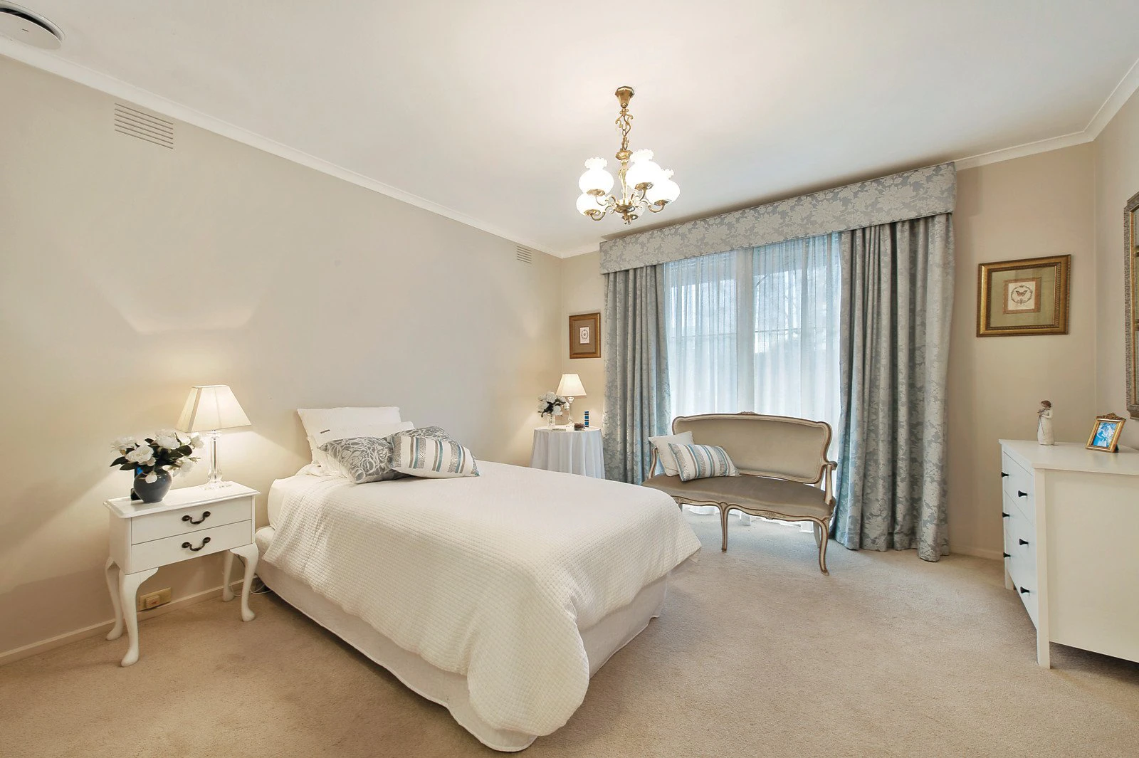 11 Black Street, Brighton, VIC