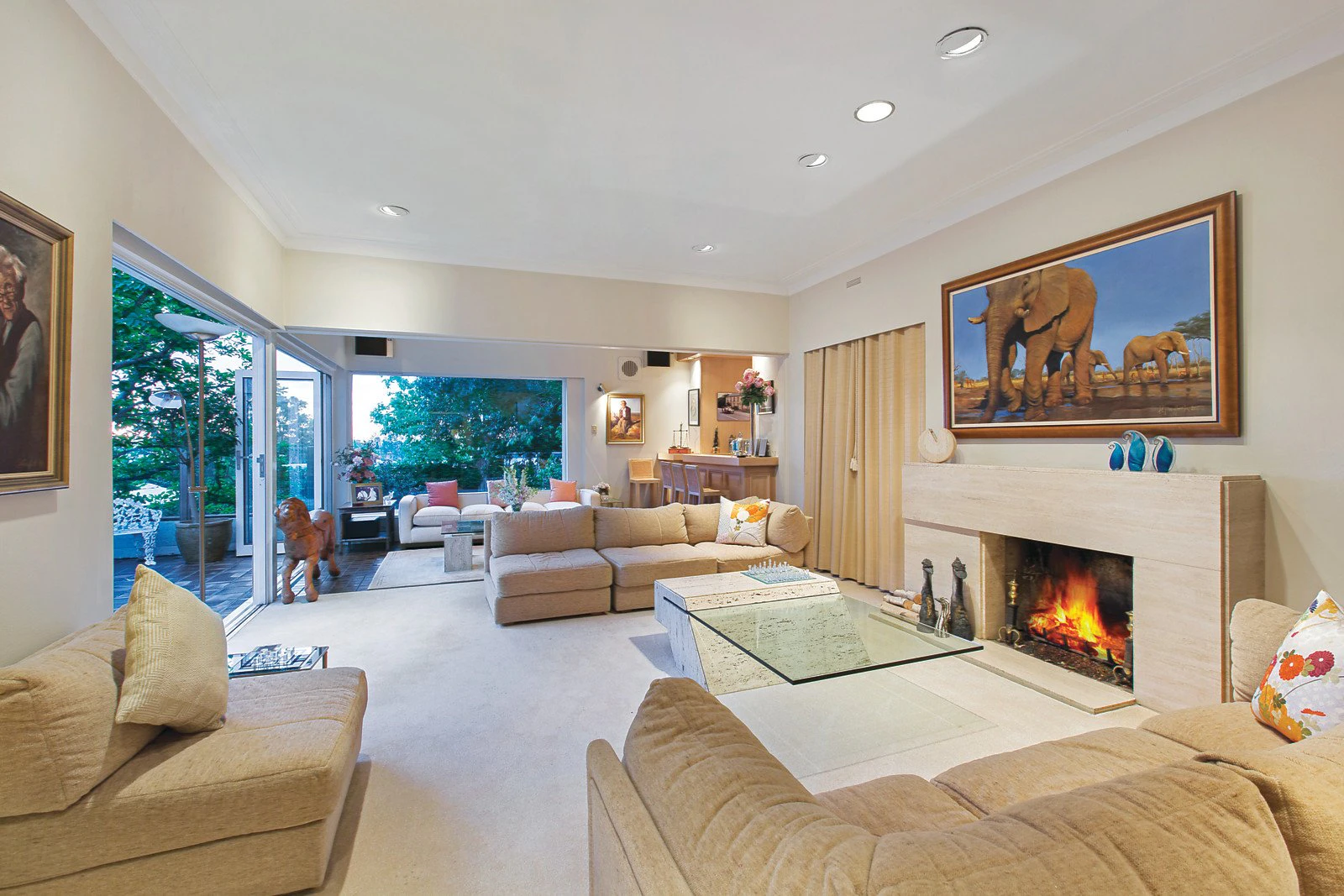1 Lisbuoy Court, Toorak, VIC