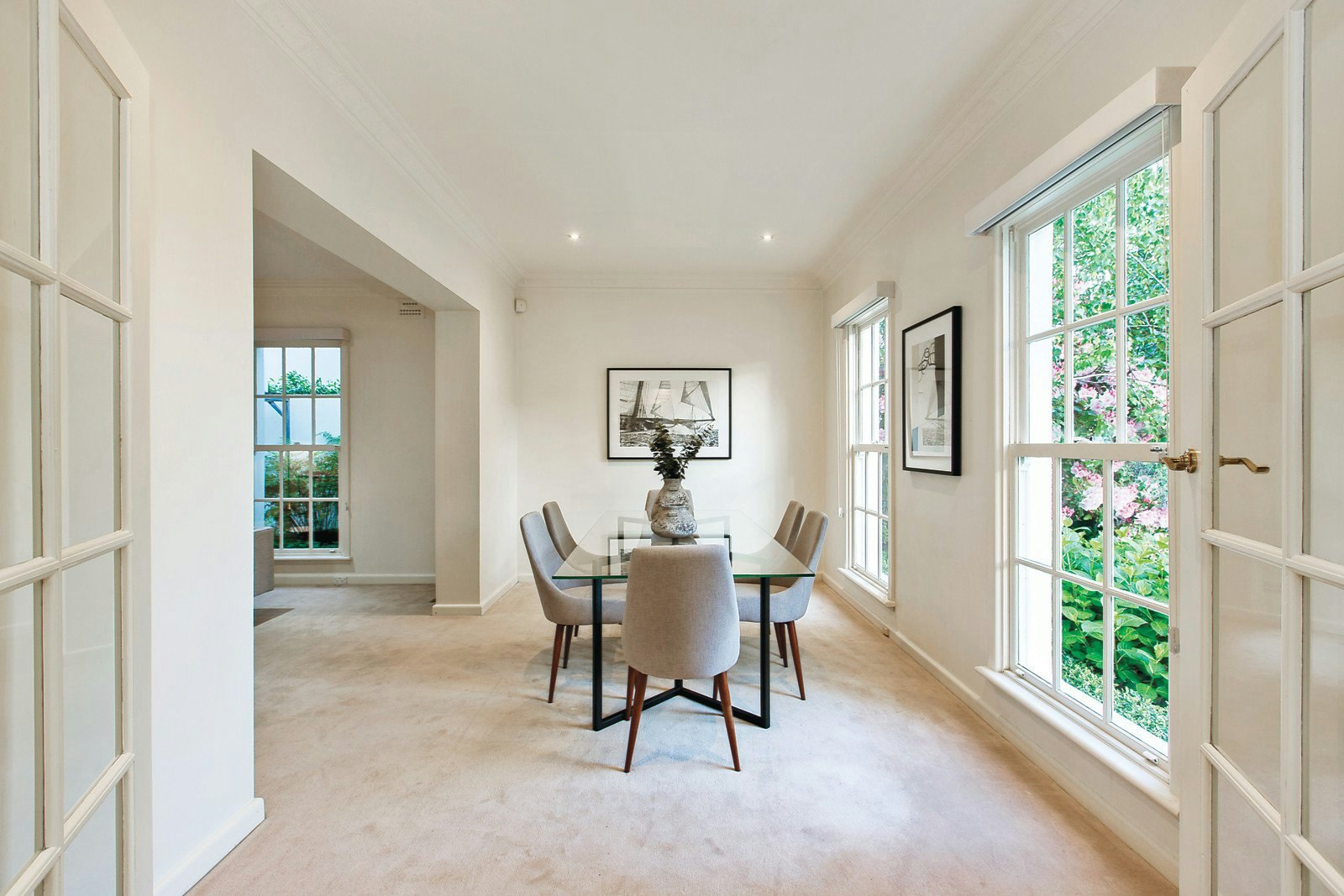 9 Devorgilla Avenue, Toorak, VIC