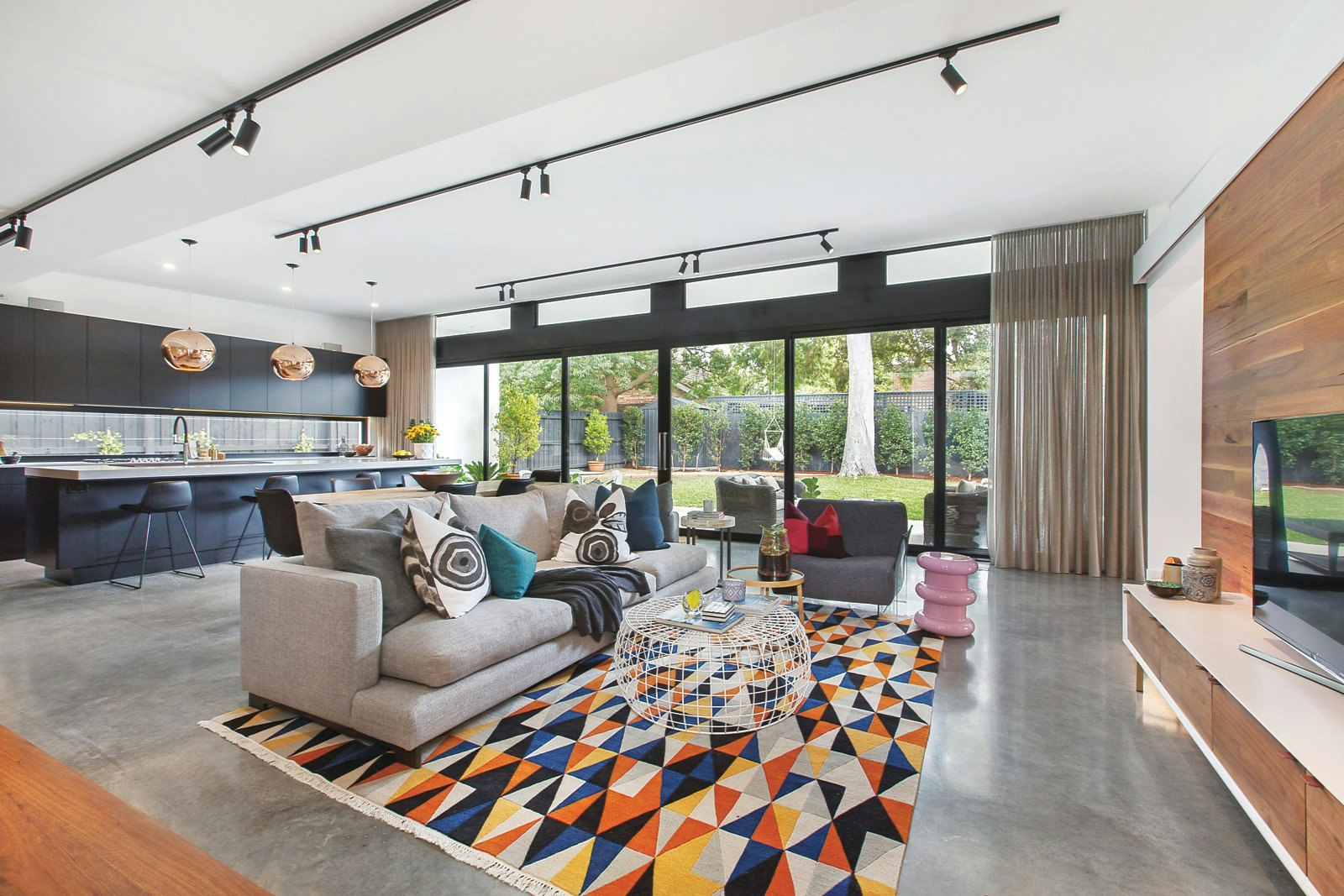 10 Alexander Street, Box Hill, VIC