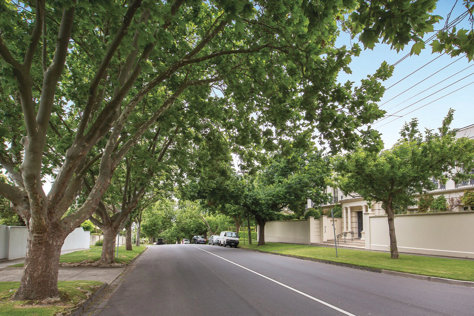 2 St Georges Road, Toorak, VIC