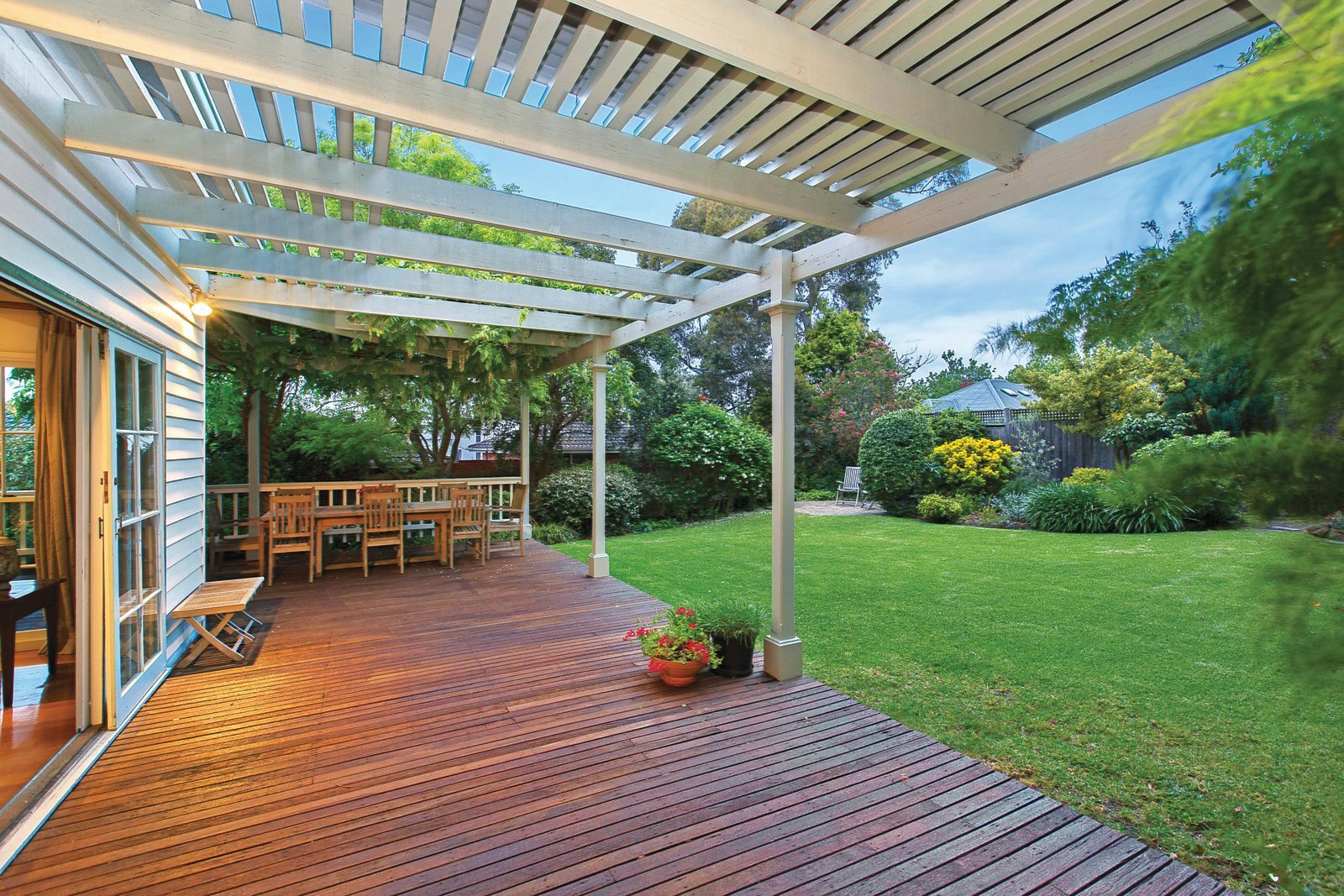 7 Middlesex Road, Surrey Hills, VIC