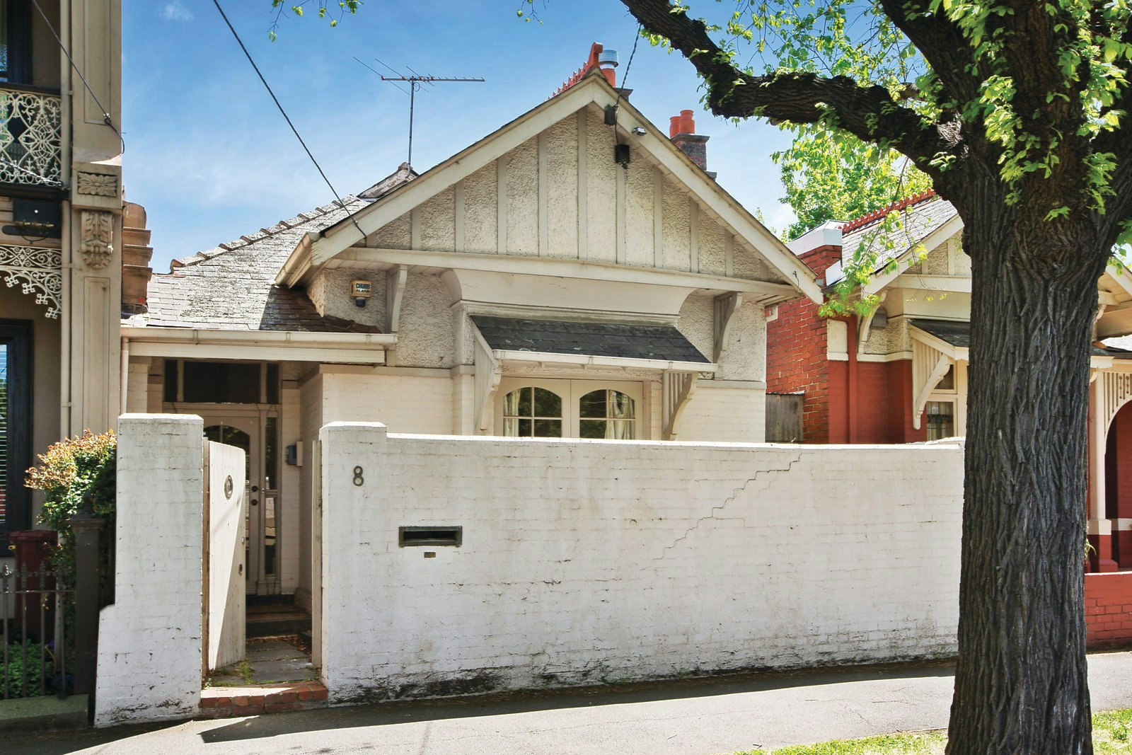 8 Bridport Street, South Melbourne, VIC