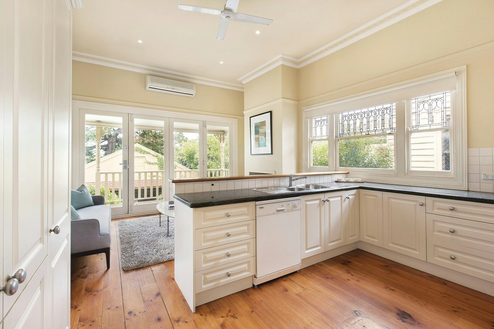 1069 Burke Road, Hawthorn East, VIC