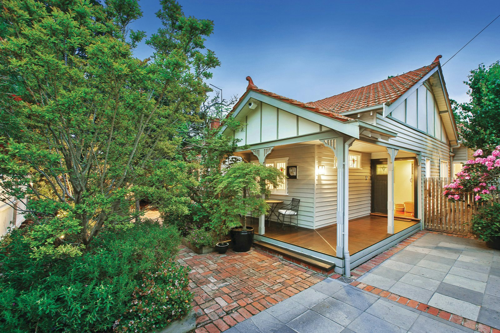 25 Hughes Street, Malvern East, VIC