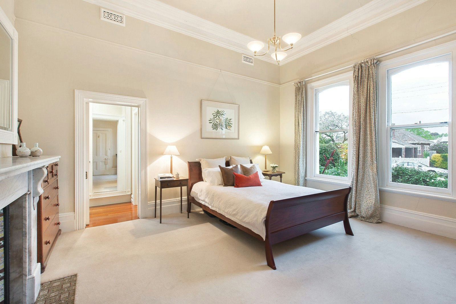 33 Claremont Avenue, Malvern, VIC