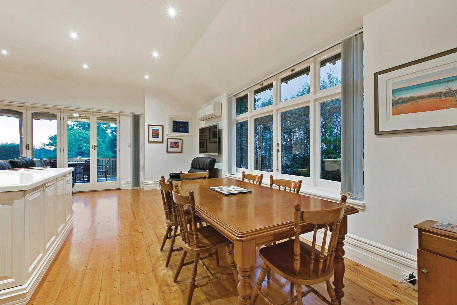 23 Barry Street, Kew, VIC