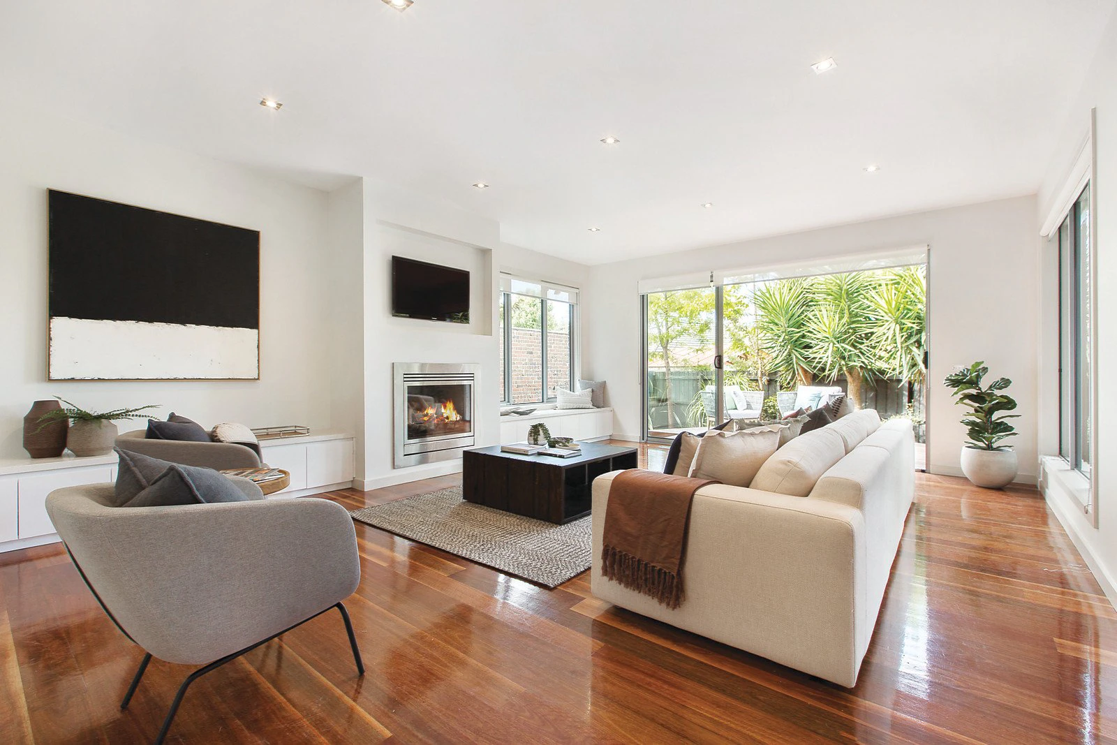 6 Hillcroft Avenue, Hampton, VIC