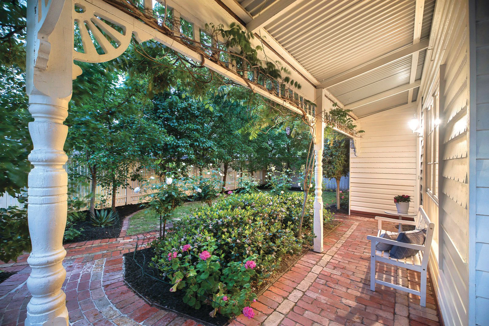 12 Kilmuir Road, Malvern East, VIC