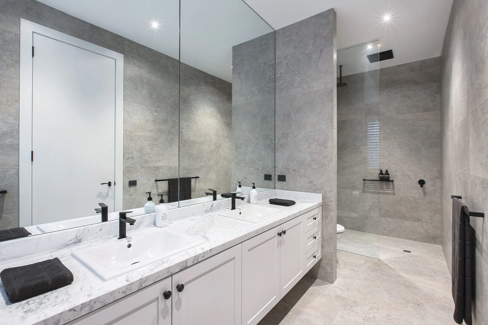 22 Robinson Road, Hawthorn, VIC