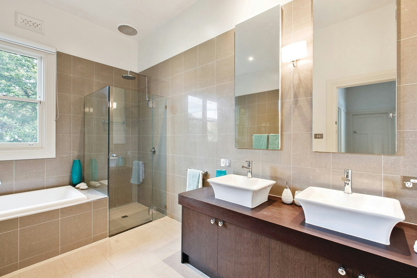 251 Union Road, Surrey Hills, VIC