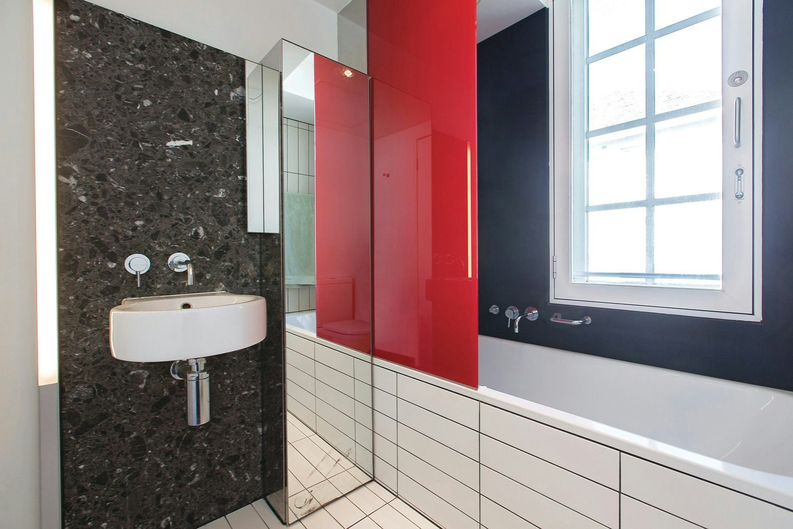 221/9 Commercial Road, Melbourne, VIC