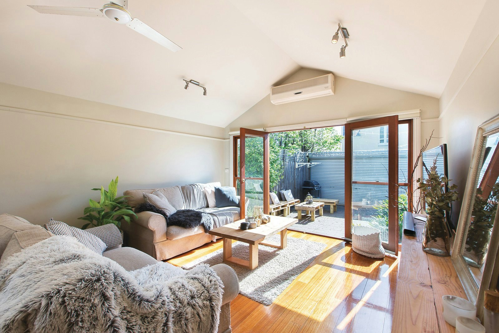 65 Donald Street, Prahran, VIC