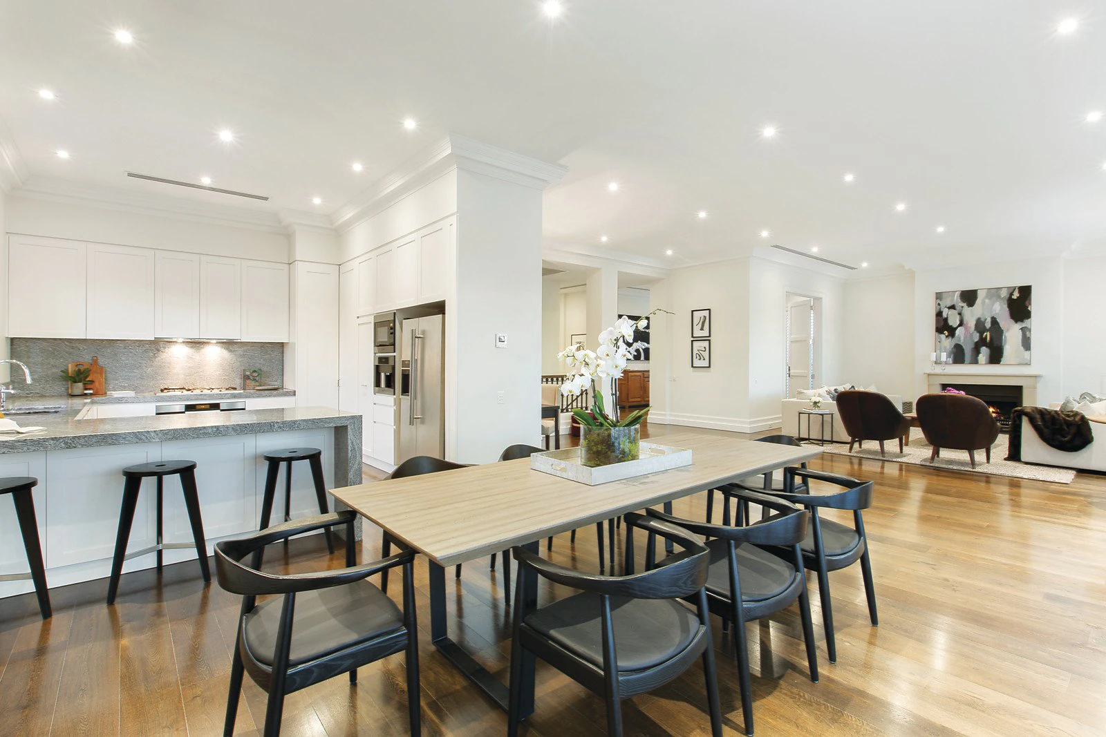 Penthouse, 82 Mathoura Road, Toorak, VIC