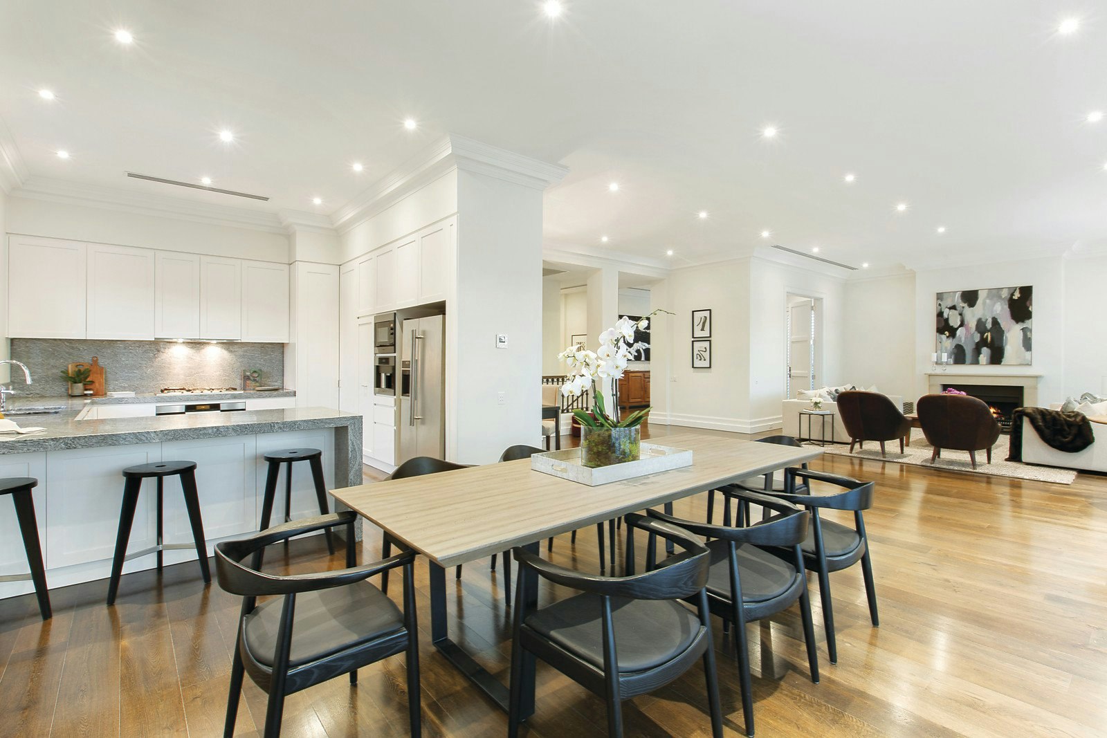 Penthouse, 82 Mathoura Road, Toorak, VIC