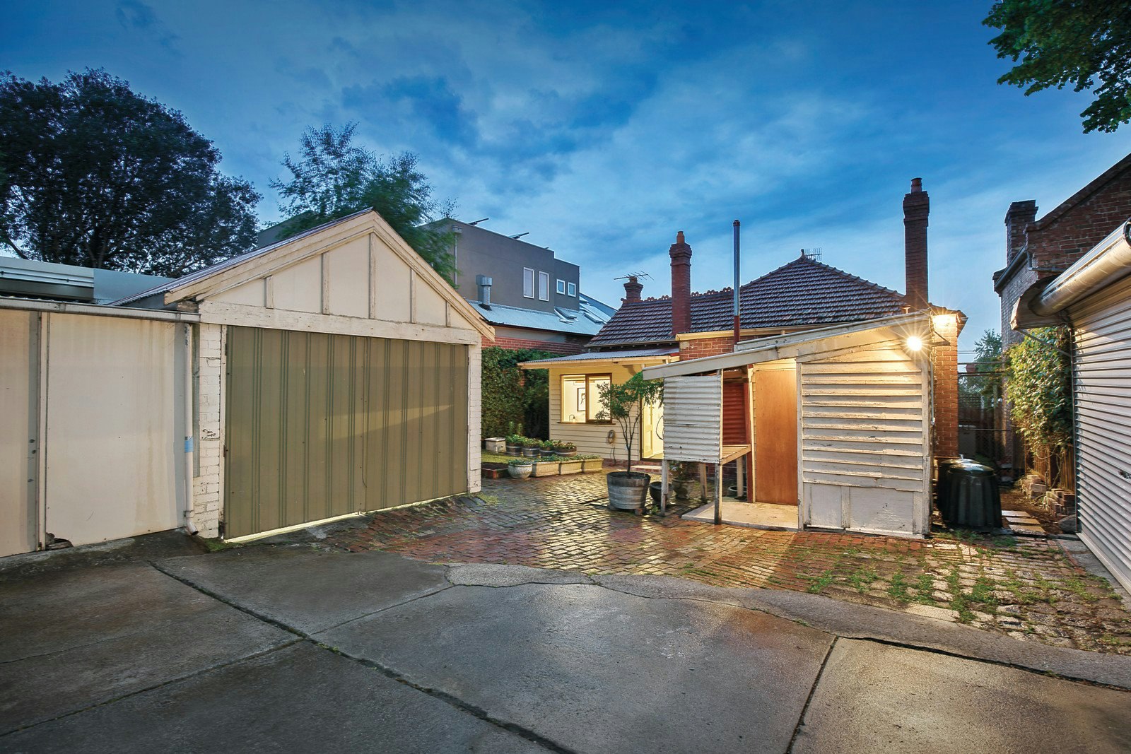 99 Rowena Parade, Richmond, VIC