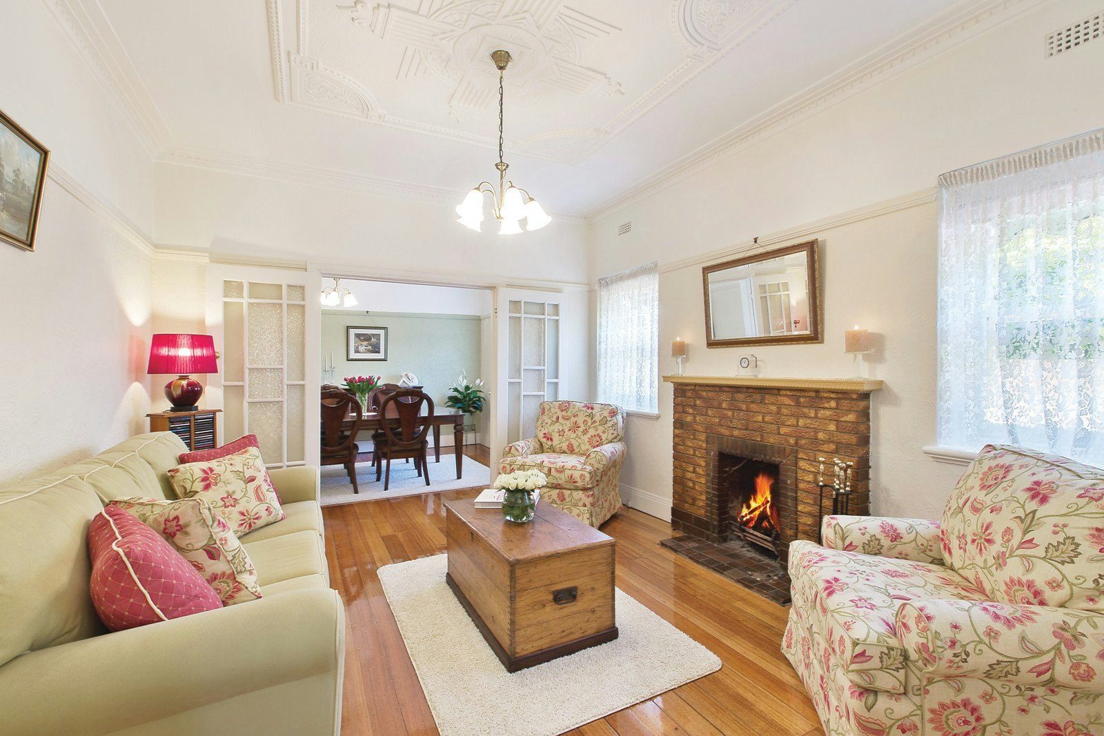 15 Clynden Avenue, Malvern East, VIC