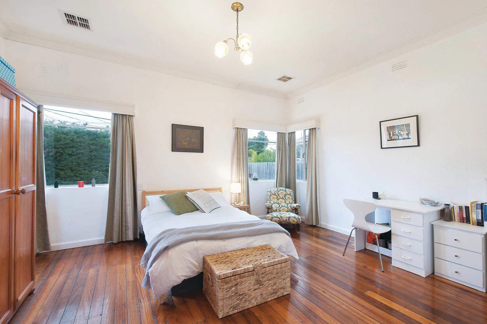 580 Waverley Road, Malvern East, VIC