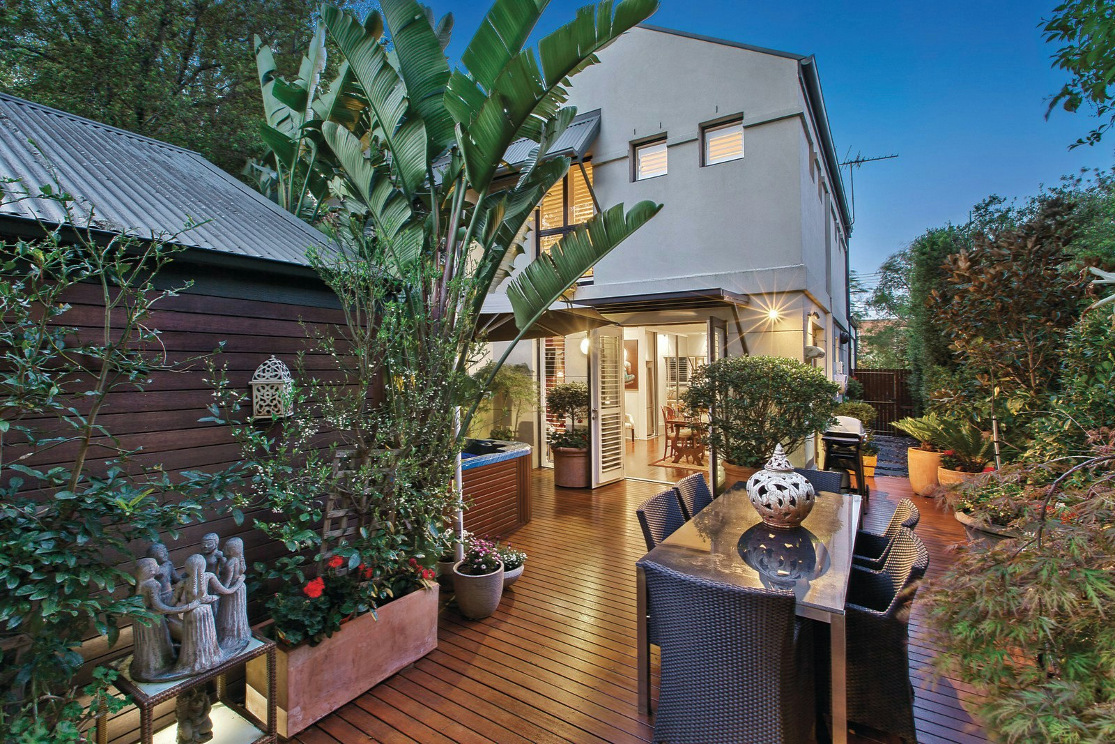 2/58 Wattletree Road, Armadale, VIC