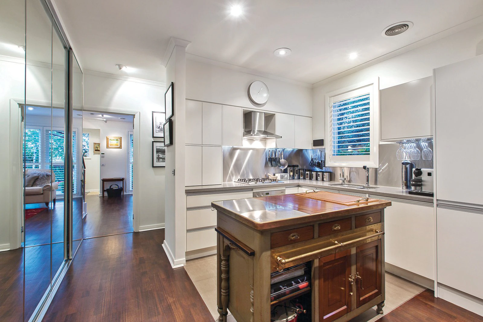2/58 Wattletree Road, Armadale, VIC