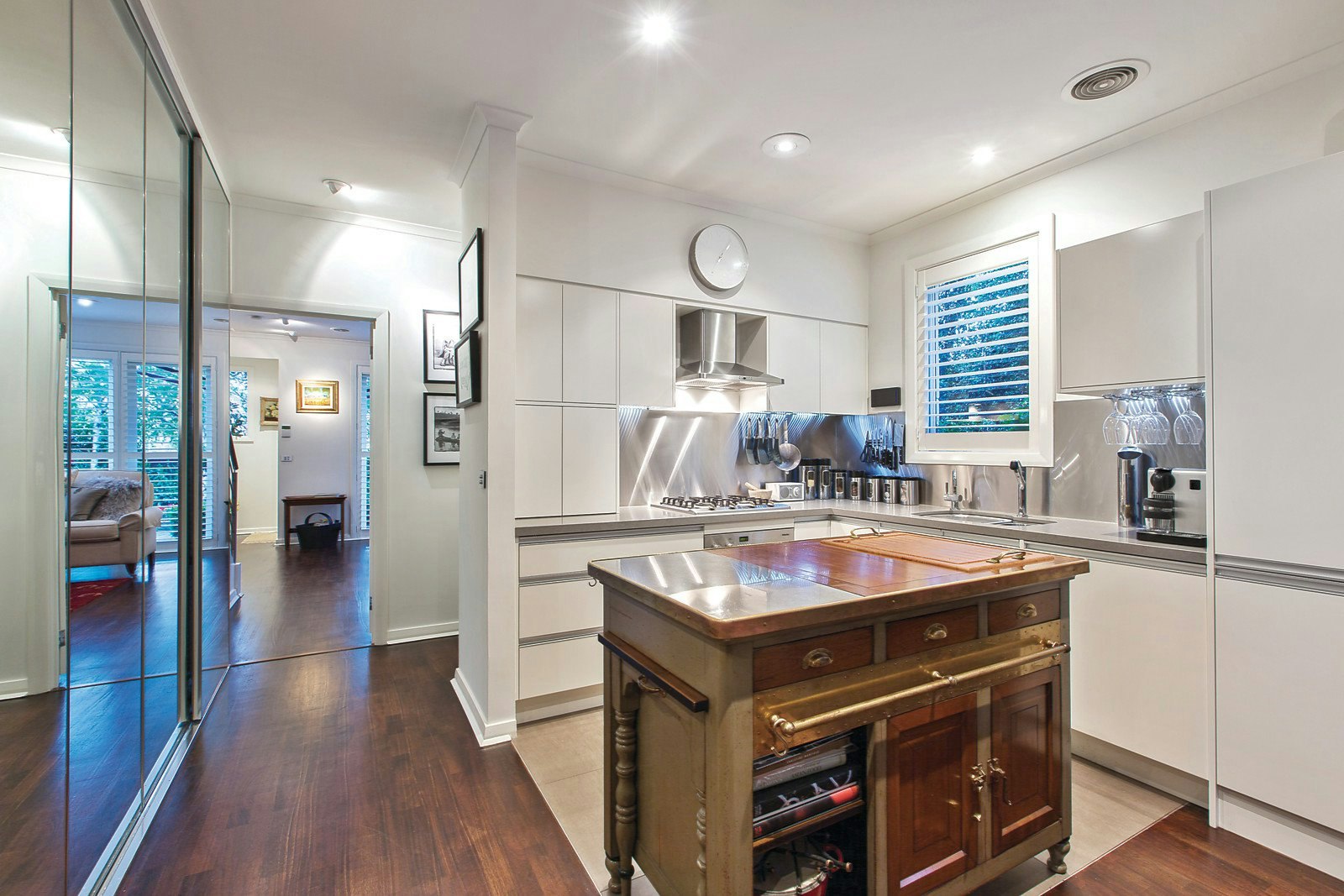 2/58 Wattletree Road, Armadale, VIC