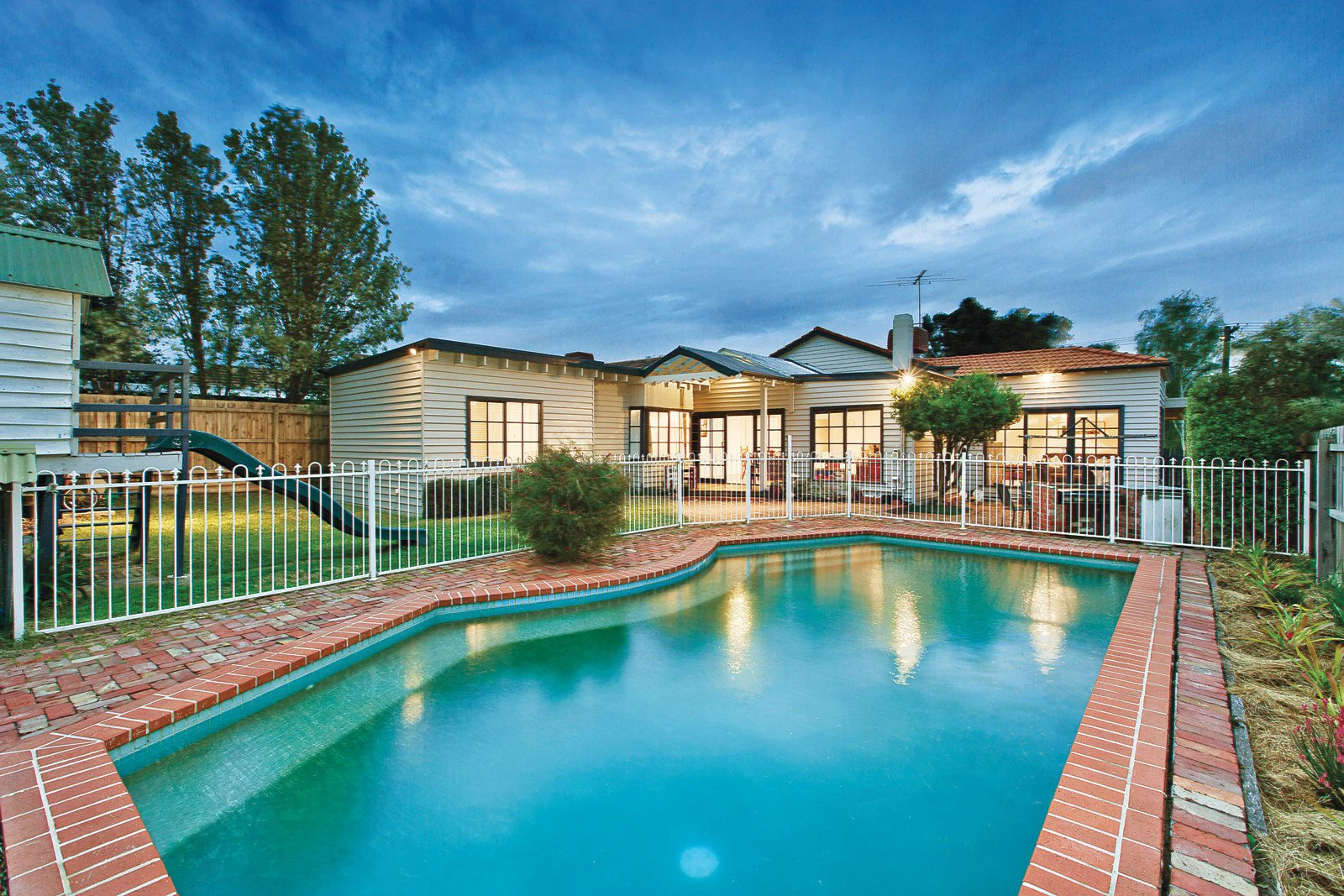 16 Sutherland Street, Malvern East, VIC
