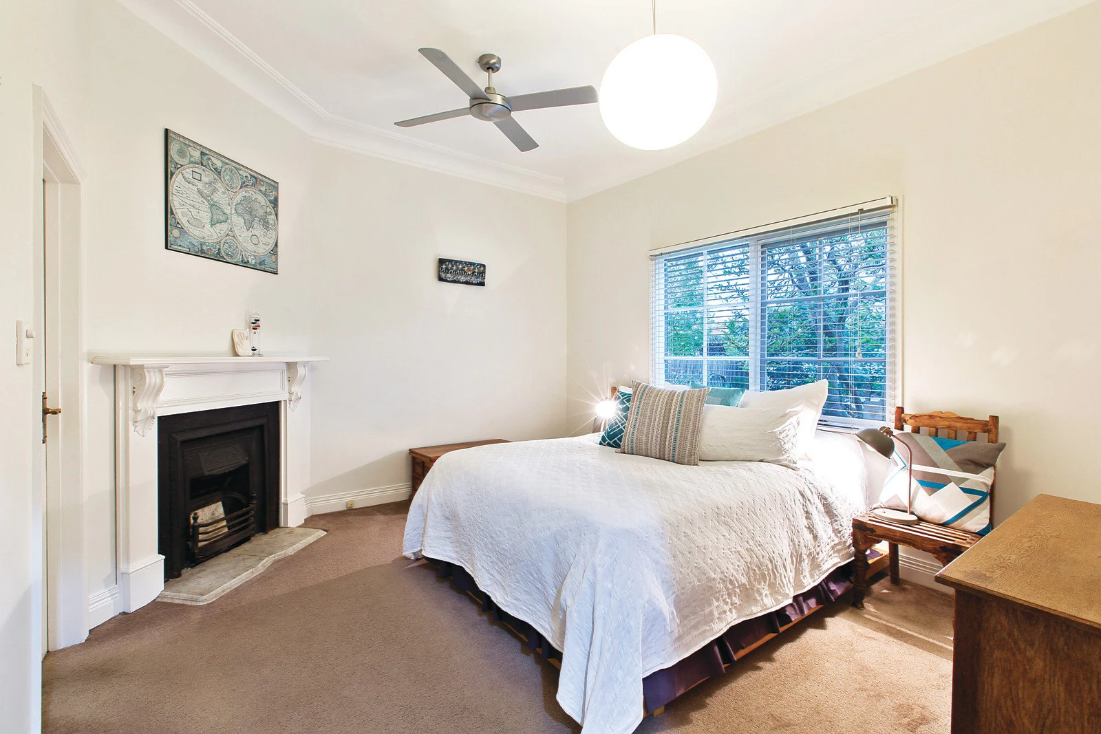 16 Sutherland Street, Malvern East, VIC