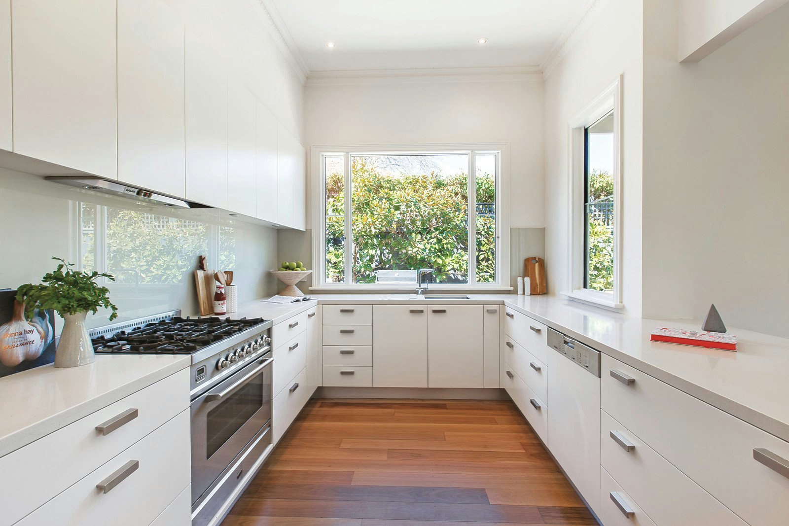 24 Netherlee Street, Glen Iris, VIC