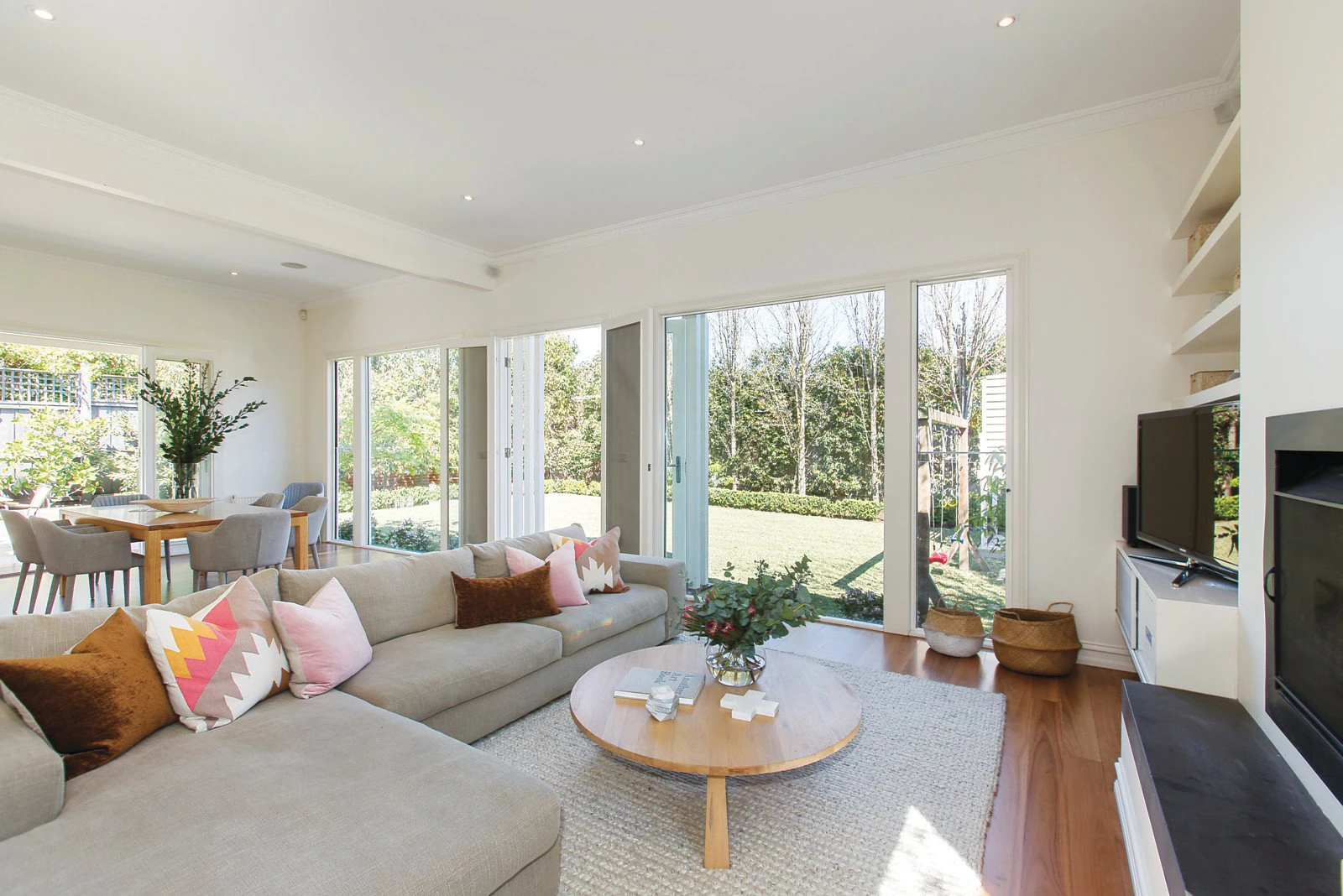 24 Netherlee Street, Glen Iris, VIC