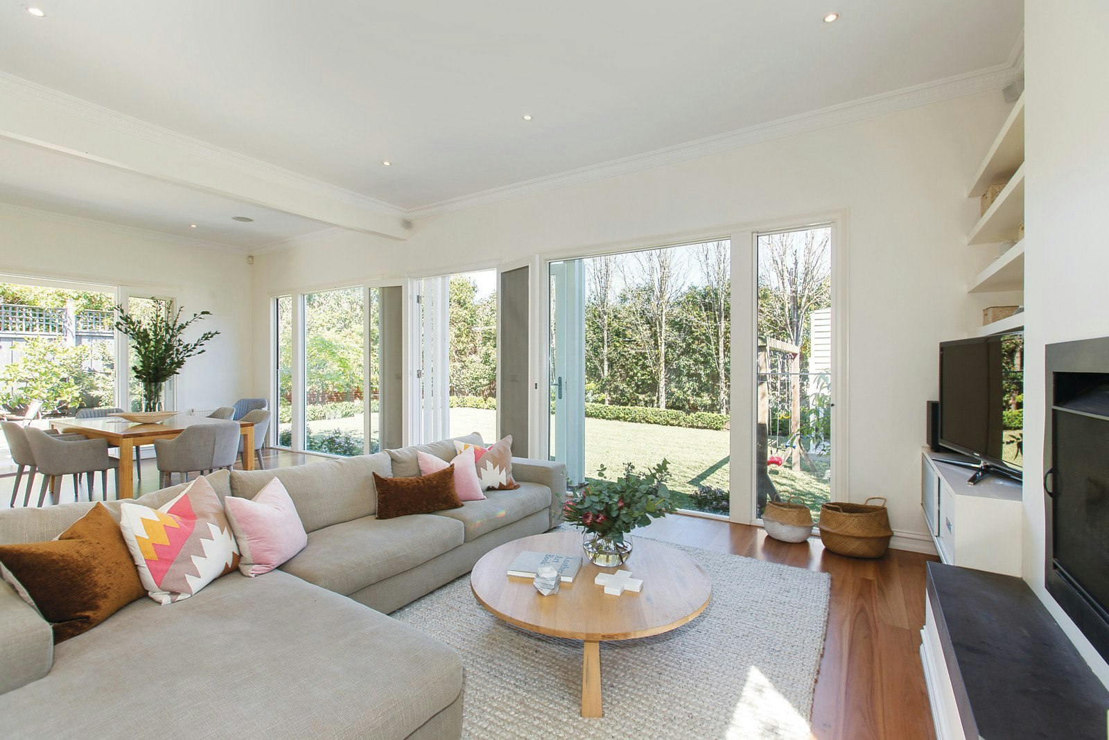 24 Netherlee Street, Glen Iris, VIC