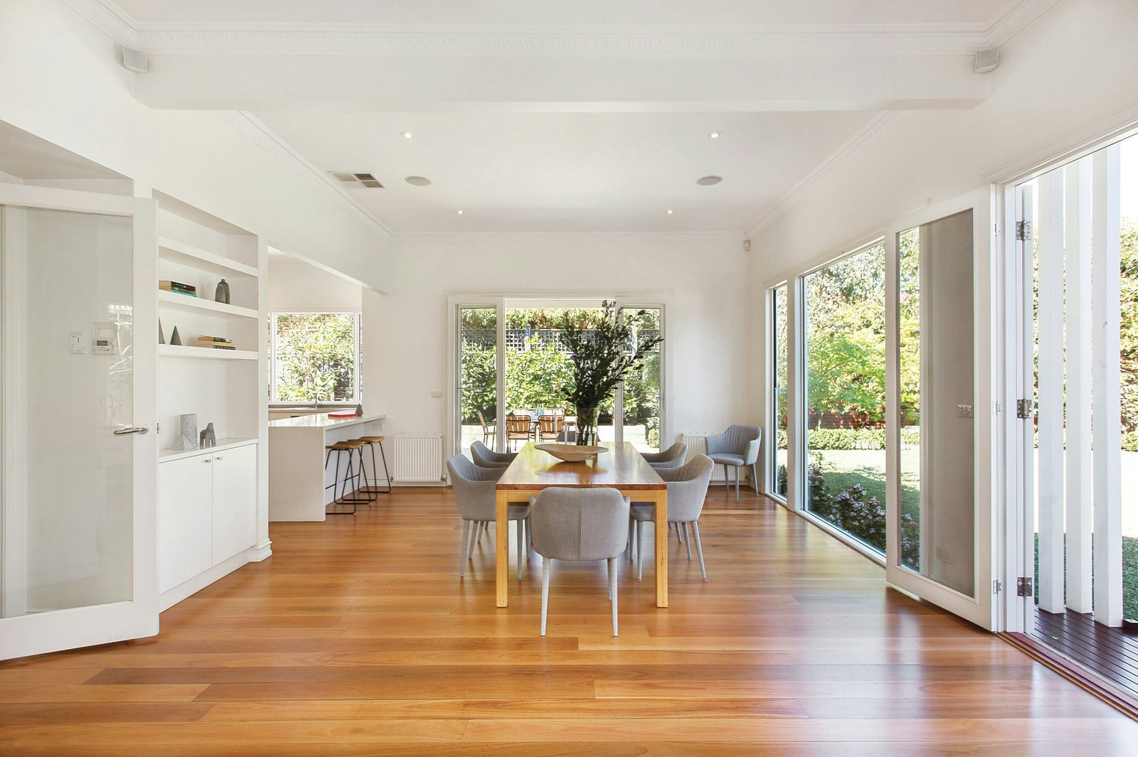 24 Netherlee Street, Glen Iris, VIC