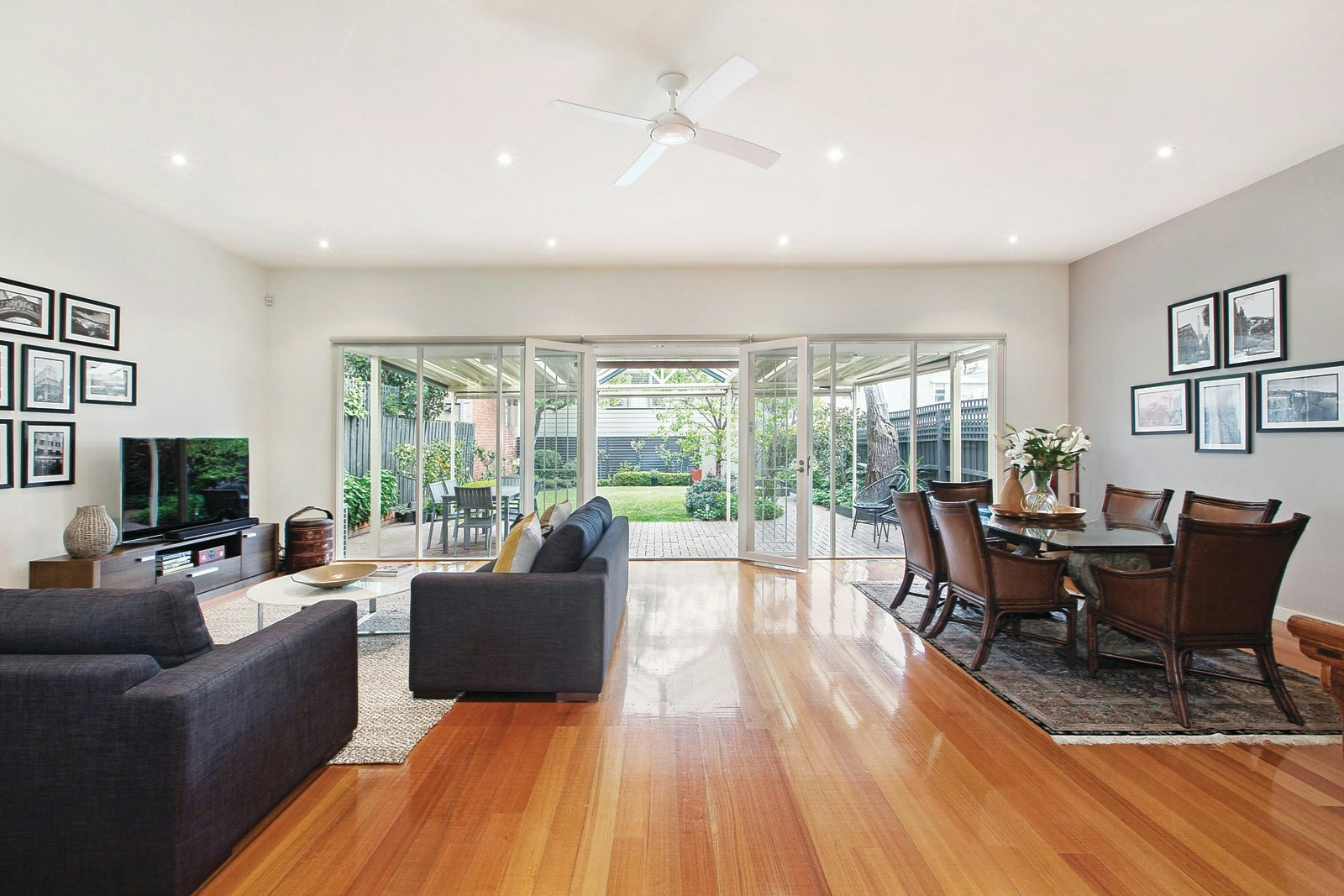 71 Canterbury Road, Middle Park, VIC