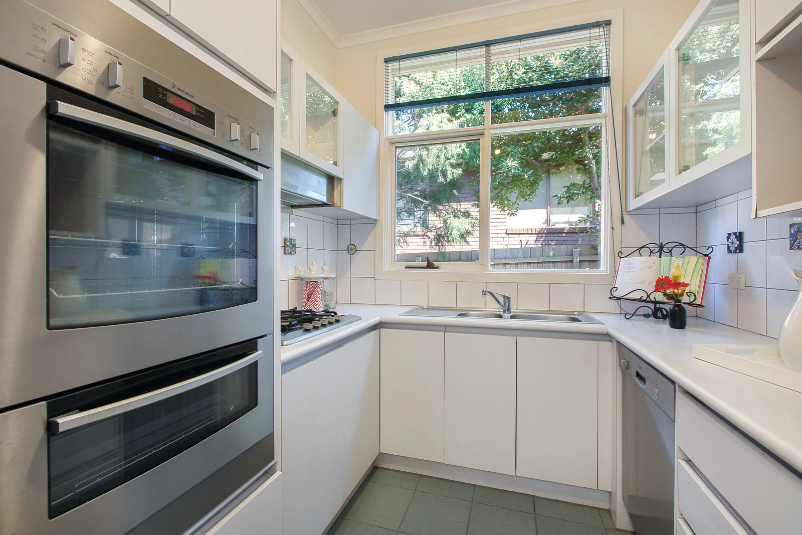123 Edgevale Road, Kew, VIC