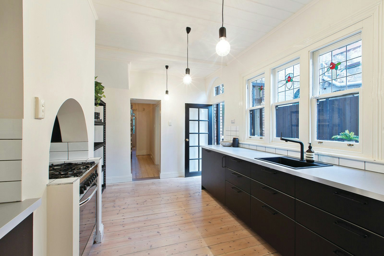 4 St Vincent Place North, Albert Park, VIC