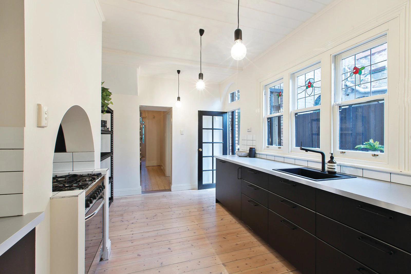4 St Vincent Place North, Albert Park, VIC