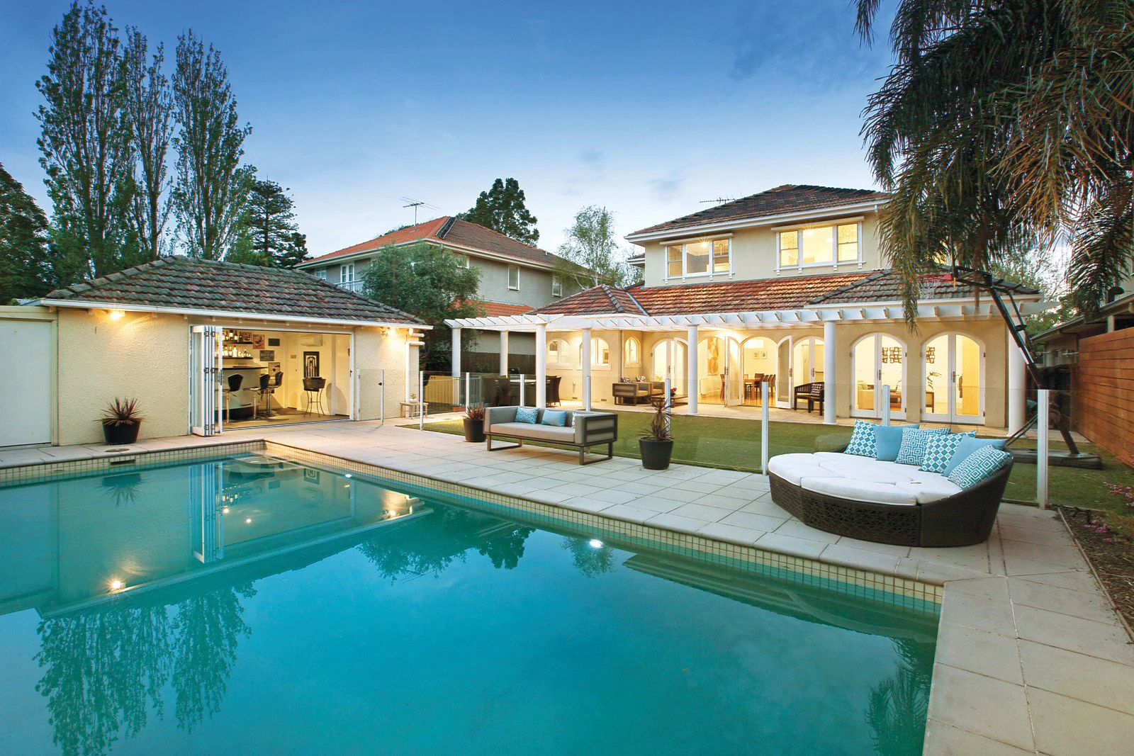 11 Downes Avenue, Brighton, VIC