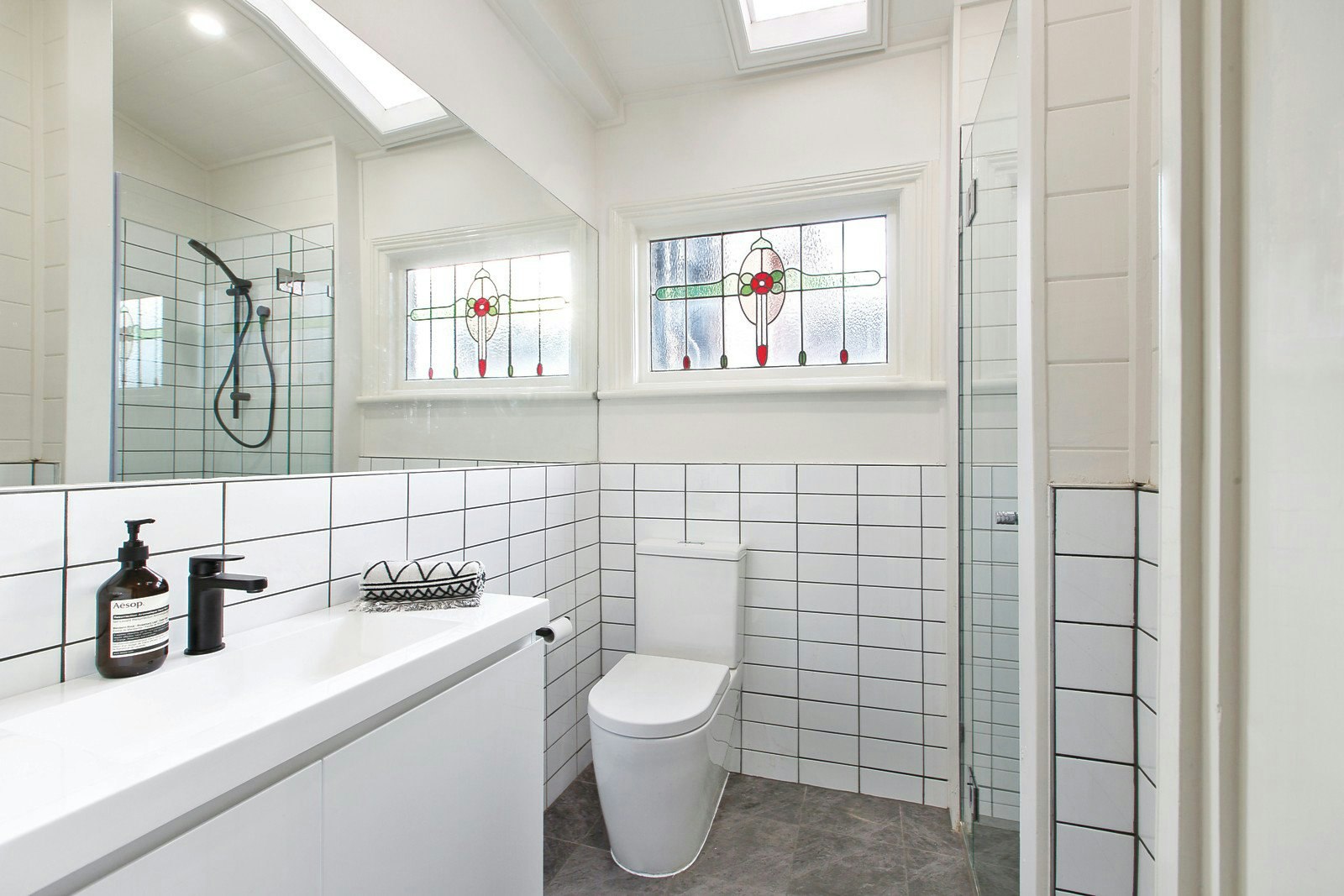 4 St Vincent Place North, Albert Park, VIC