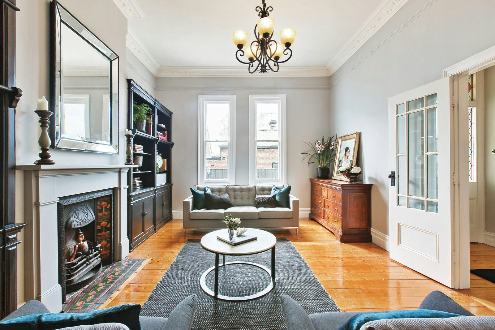 8 Middlesex Road, Surrey Hills, VIC